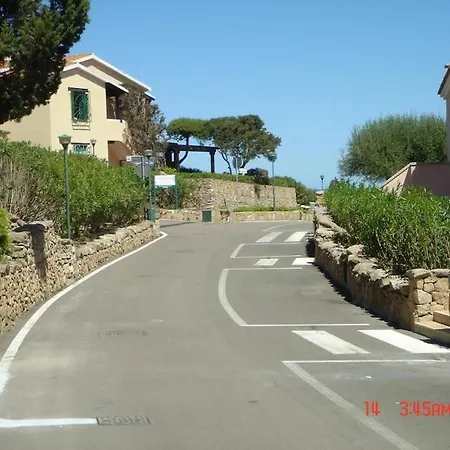 Dimora Gli Oleandri Apartment *